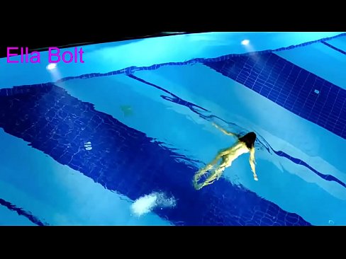 ❤️ Je ne peux pas m'arrêter de regarder, jeune blonde prise en train de nager nue dans la piscine de la station ELLA BOLT. ❤️❌ Porno anal at fr.filmexxx18.ru ❌❤